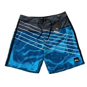 Quiksilver Mens Board Shorts 34